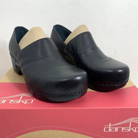 NIB DANSKO Black Leather TENLEY NAPPA Clog Shoes Womens SZ 39 - US SZ 8.5/9 - Picture 1 of 8